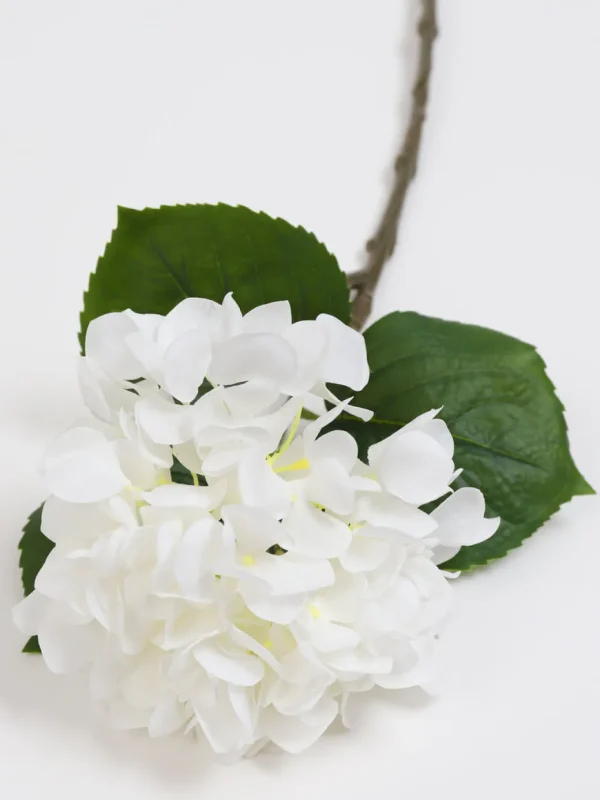 Inspire Me! Home Decor 23.5″ Real Touch White Hydrangea