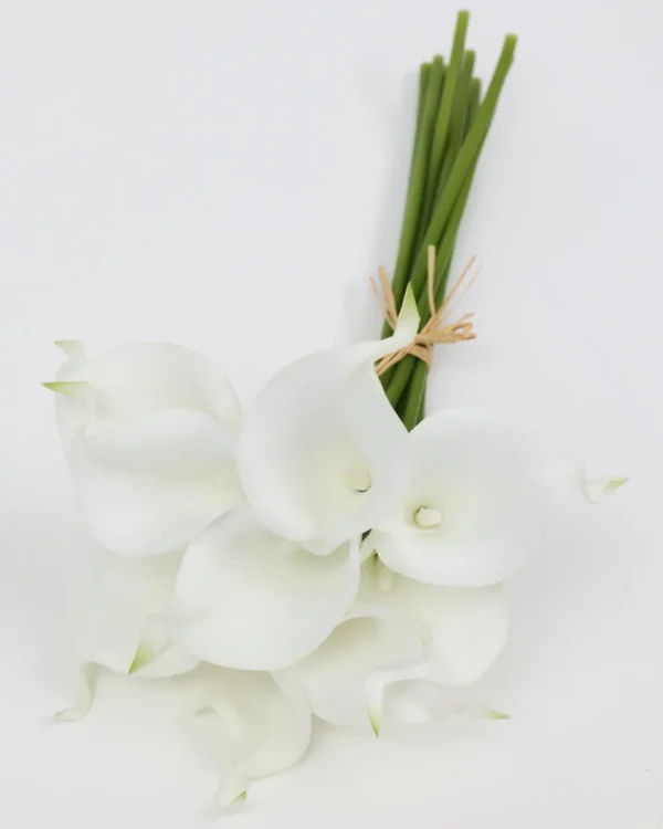 Inspire Me! Home Decor 12″ White Calla Lily Bundle Floral Stems