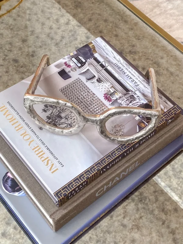 Inspire Me! Home Decor Glasses Sculpture ( 2 Colors )