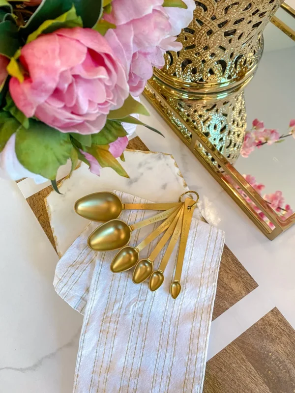 Inspire Me! Home Decor Gold Almond Shape Measuring Spoons