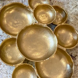 Inspire Me! Home Decor Gold 9 Cluster Bowl