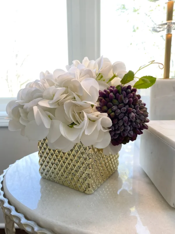 Inspire Me! Home Decor Gold Studded Glass Square Vase