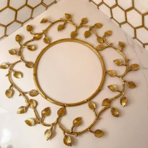 Inspire Me! Home Decor Gold Metal Decorative Wreath