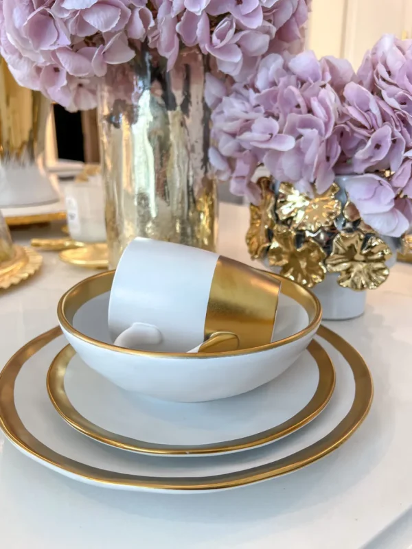 Inspire Me! Home Decor Gold And White 4 Piece Place Setting