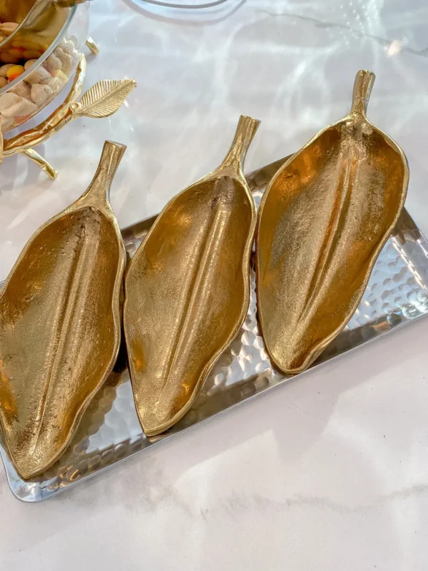 Inspire Me! Home Decor Gold Wavy Leaf Tray