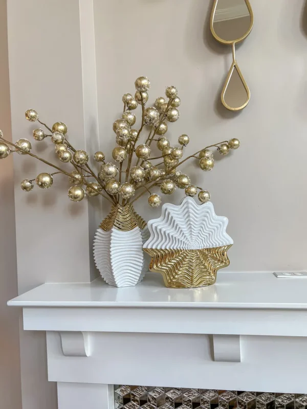 Inspire Me! Home Decor Gold Pearl Orb Spray