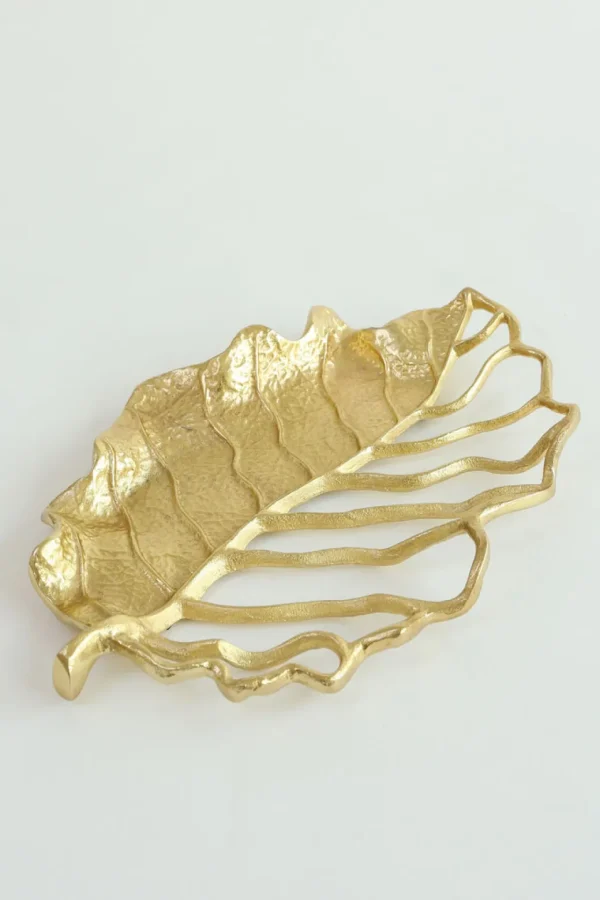 Inspire Me! Home Decor Gold Openwork Leaf Decor/ Trivet