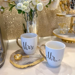 Inspire Me! Home Decor Mr. & Mrs. Mug Set (Set Of 2) Gold