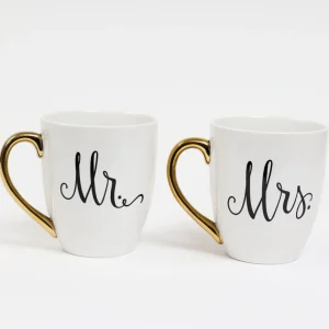 Inspire Me! Home Decor Mr. & Mrs. Mug Set (Set Of 2) Gold