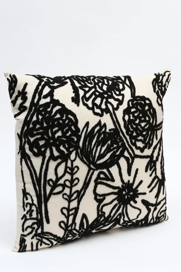 Inspire Me! Home Decor PILLOWS, RUGS, & THROWS Black And Cream Floral Print Pillow