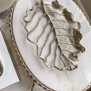 Inspire Me! Home Decor Silver Openwork Leaf Decor/Trivet