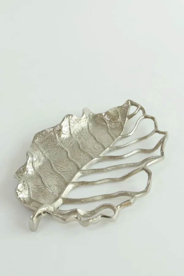 Inspire Me! Home Decor Silver Openwork Leaf Decor/Trivet