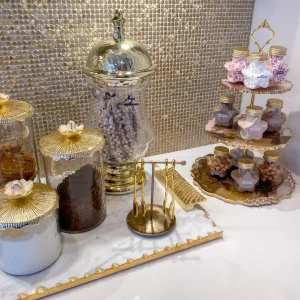 Inspire Me! Home Decor 3-Tiered Resin Cake Stand