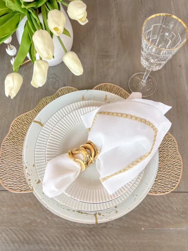 Inspire Me! Home Decor Wavy Stacked Napkin Ring (2 Colors) Gold