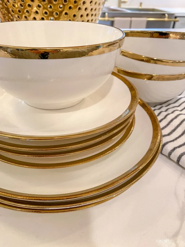 Inspire Me! Home Decor White And Gold Rimmed Porcelain Dinner Set ( 12 Piece Set )