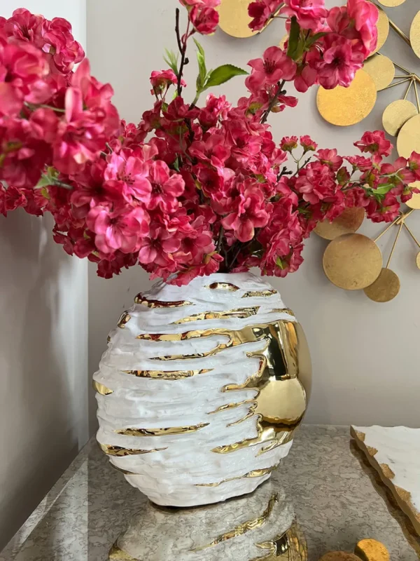 Inspire Me! Home Decor White And Gold Textured Ceramic Vase