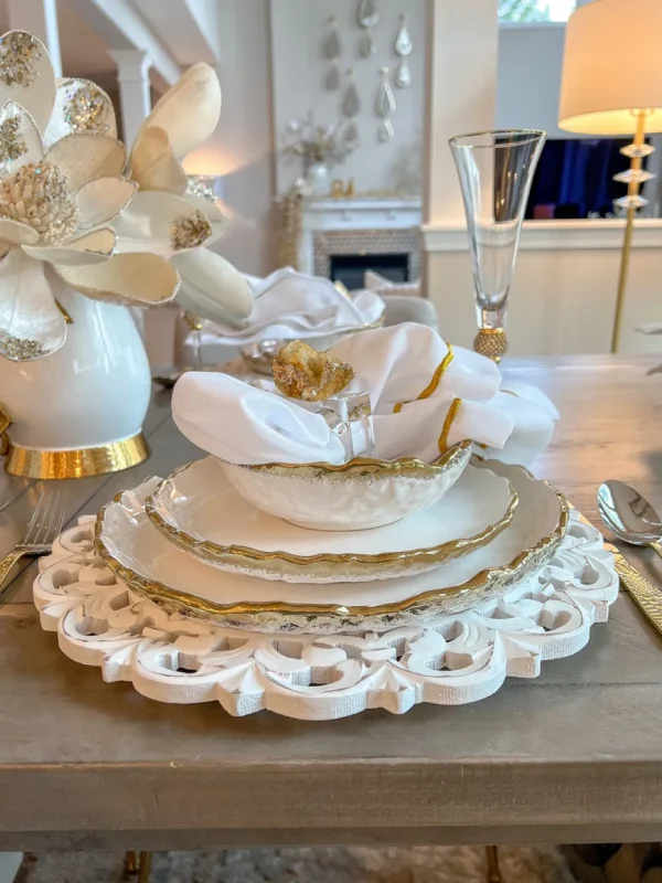 Inspire Me! Home Decor White And Gold Ombre Dinner Set